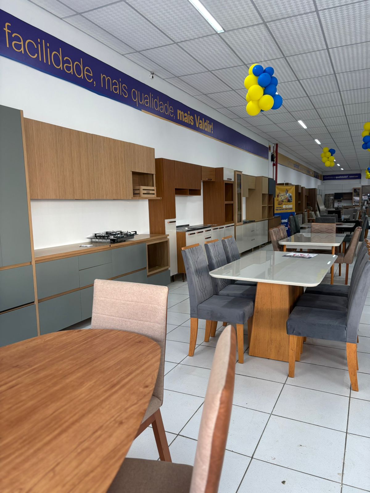 loja meia praia valdir moveis